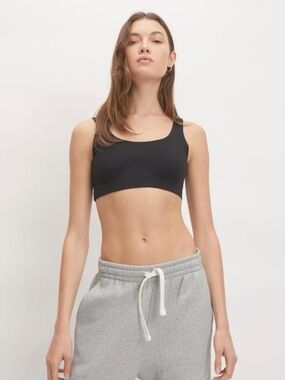The Perform Sports Bra - Olive Green